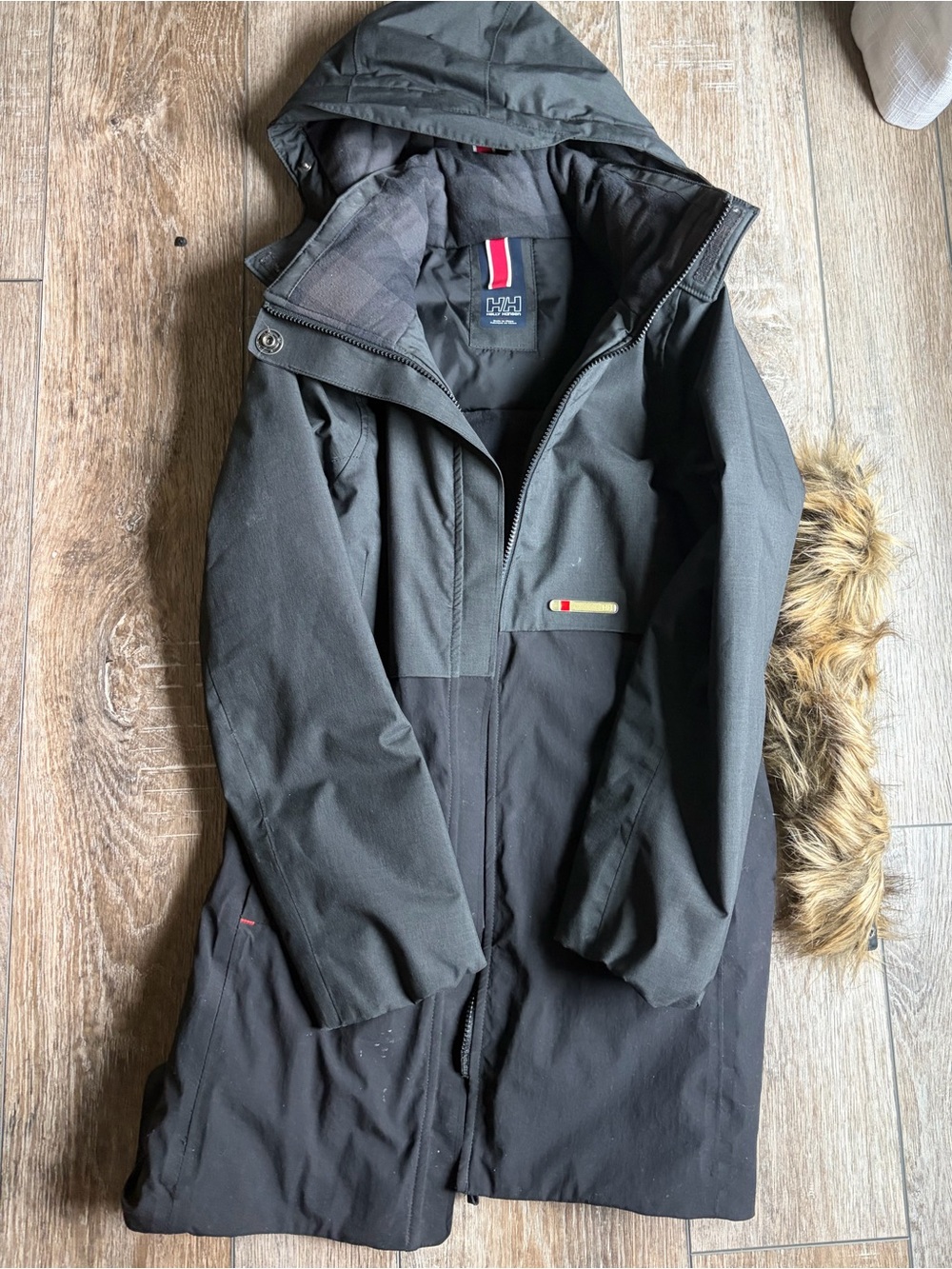 Helly Hansen Women’s Hooded Parka Small